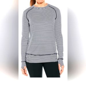 COOLLBAR ALTHLETIC work out ,layering  TOP IN A WOMENS  MEDIUM